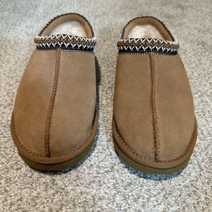 Ugh Women Tasman Size 9